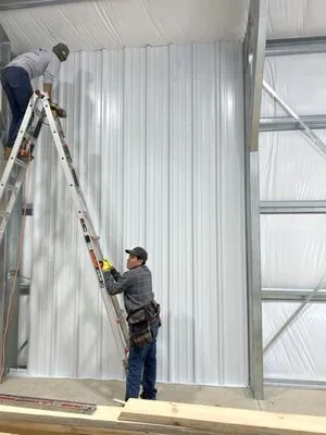 Aldana’s Roofing Logo