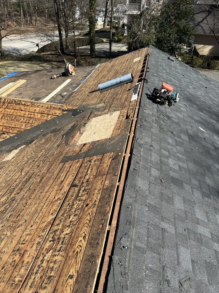 Slide of Ale’s Roofing