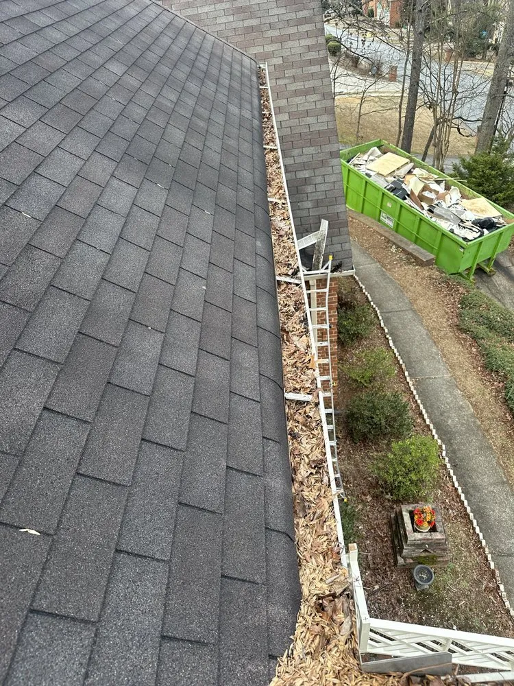 Slide of Ale’s Roofing