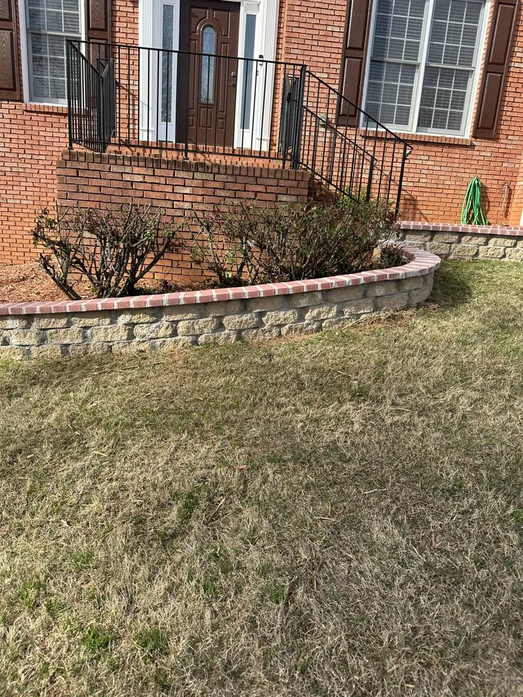 Slide of Ale’s Roofing