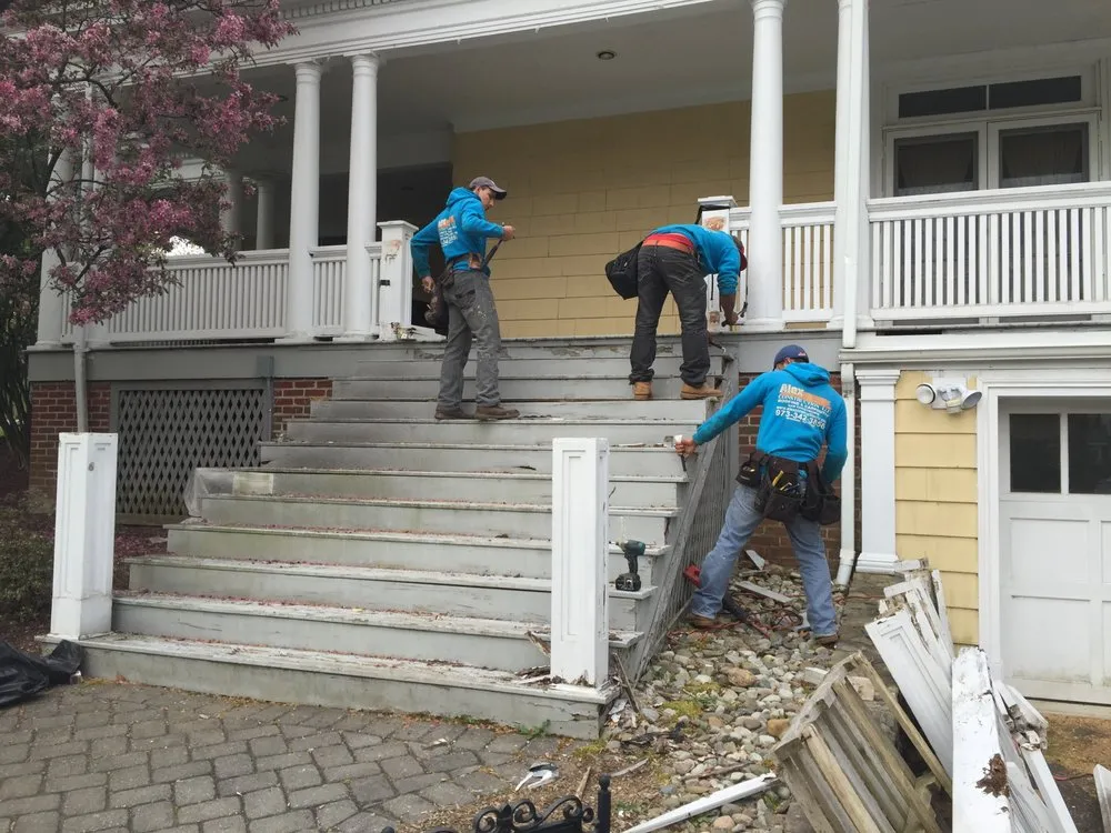 Slide of Alex Construction