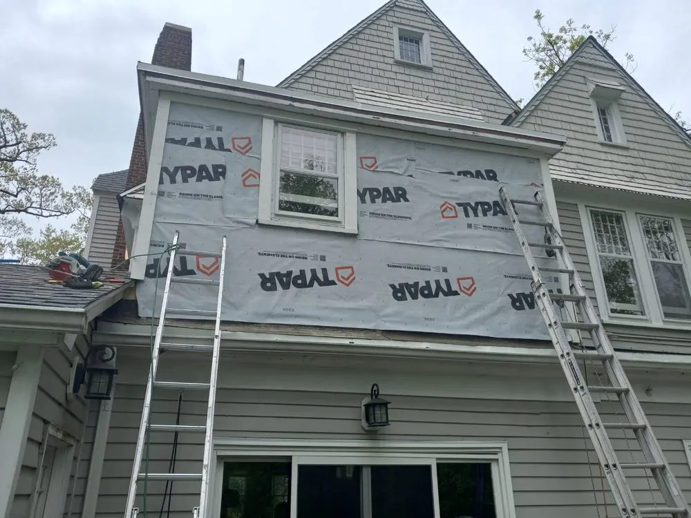 Slide of Alex Construction