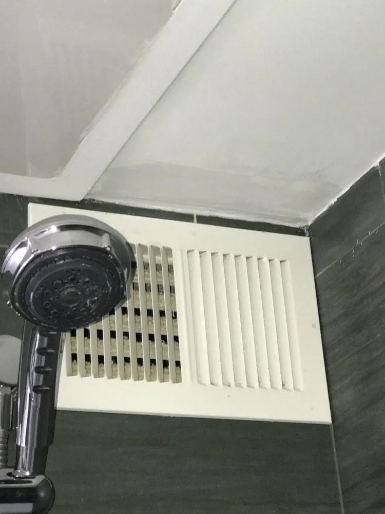 Slide of Alex Construction