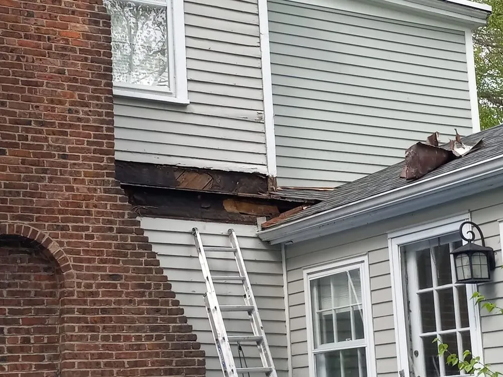 Slide of Alex Construction