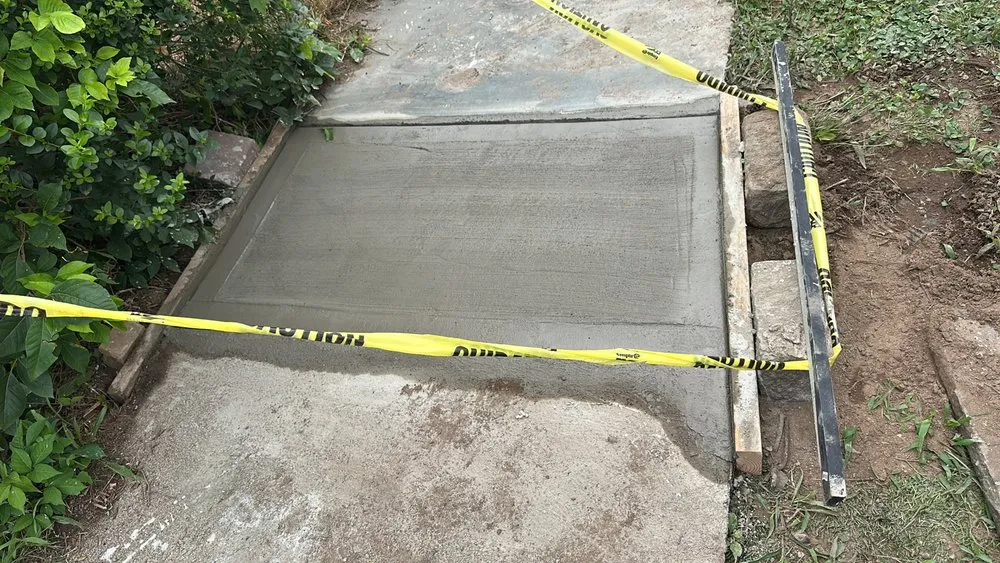 Slide of Alex Construction