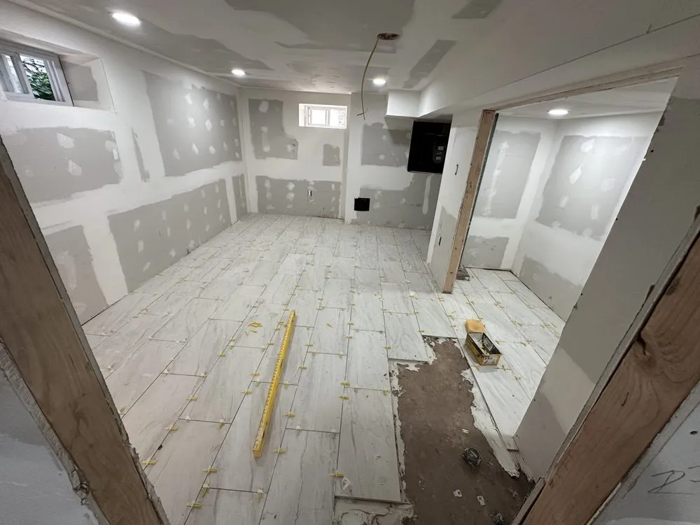 Slide of Alex Construction