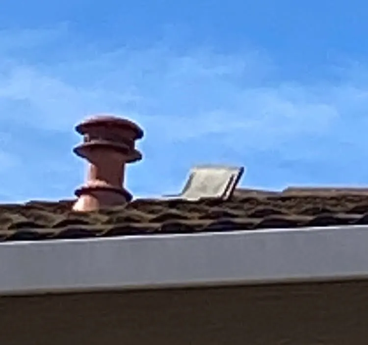 Slide of Alex Gutter & Roof