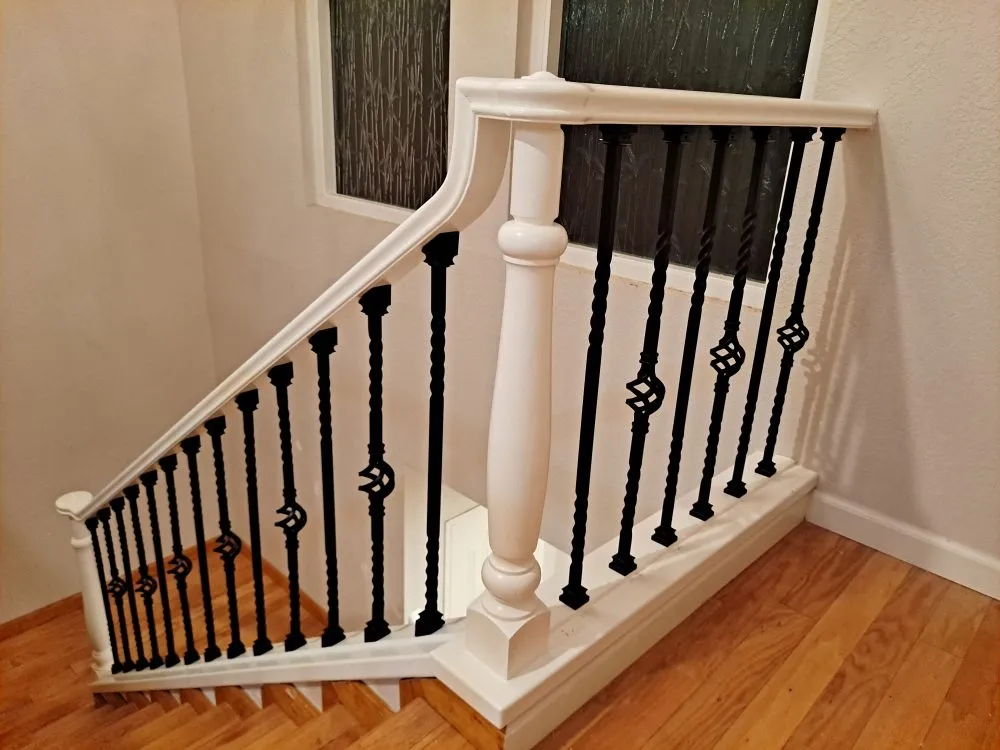 Slide of Alex La Construction