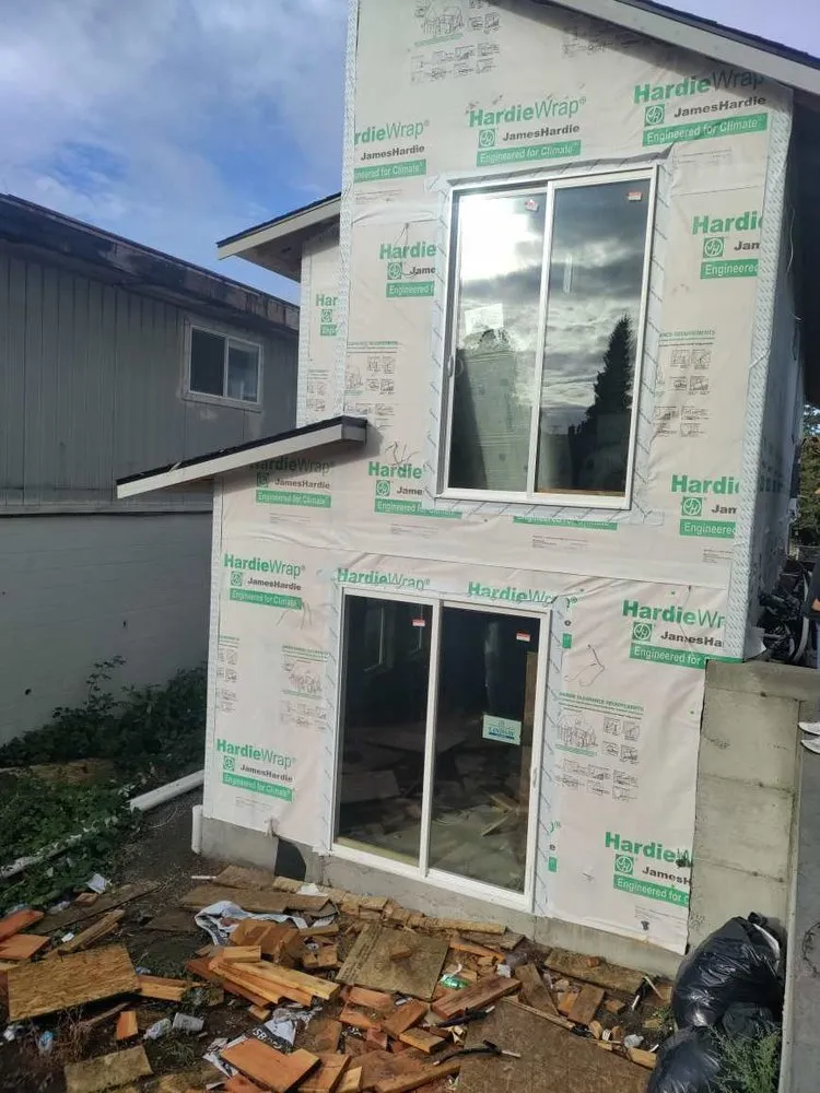 Slide of Alex M Roofing