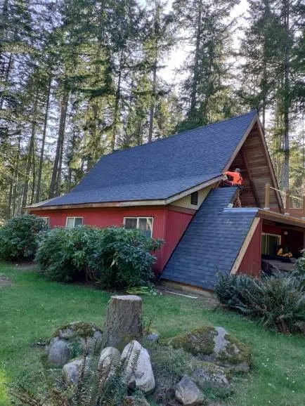 Slide of Alex M Roofing