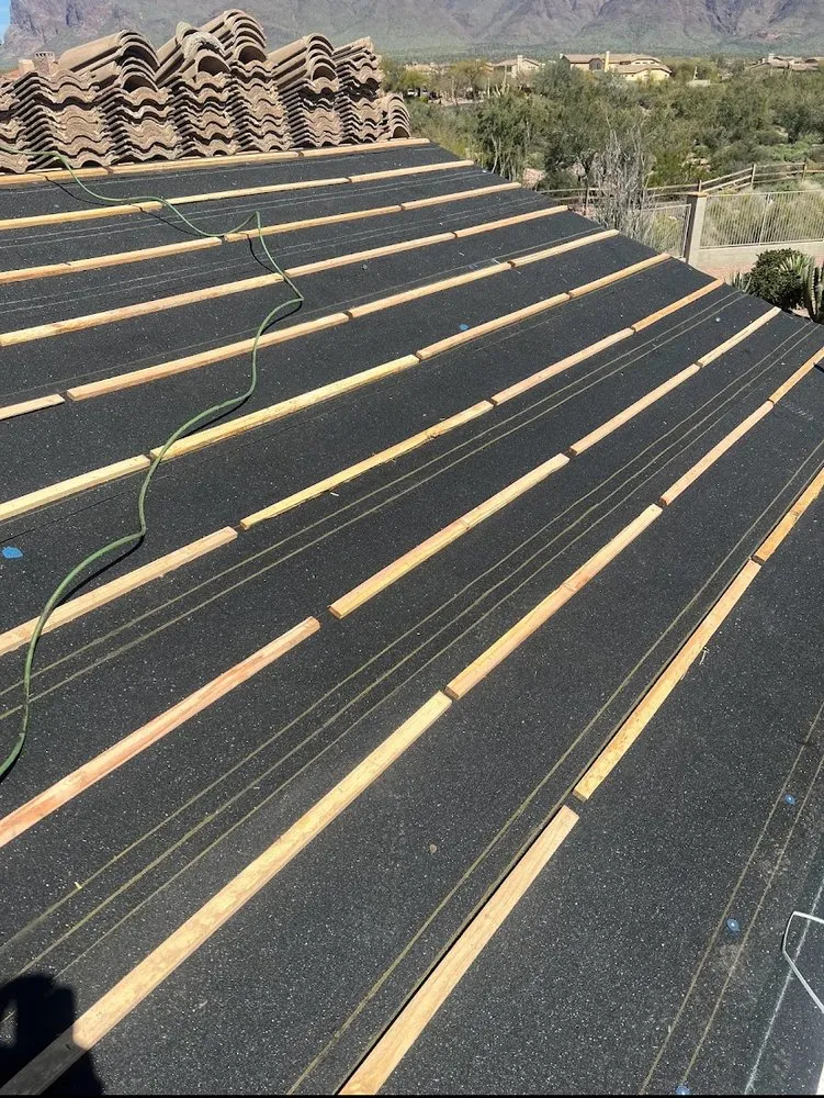 Slide of Alex Mackay Roofing And Painting