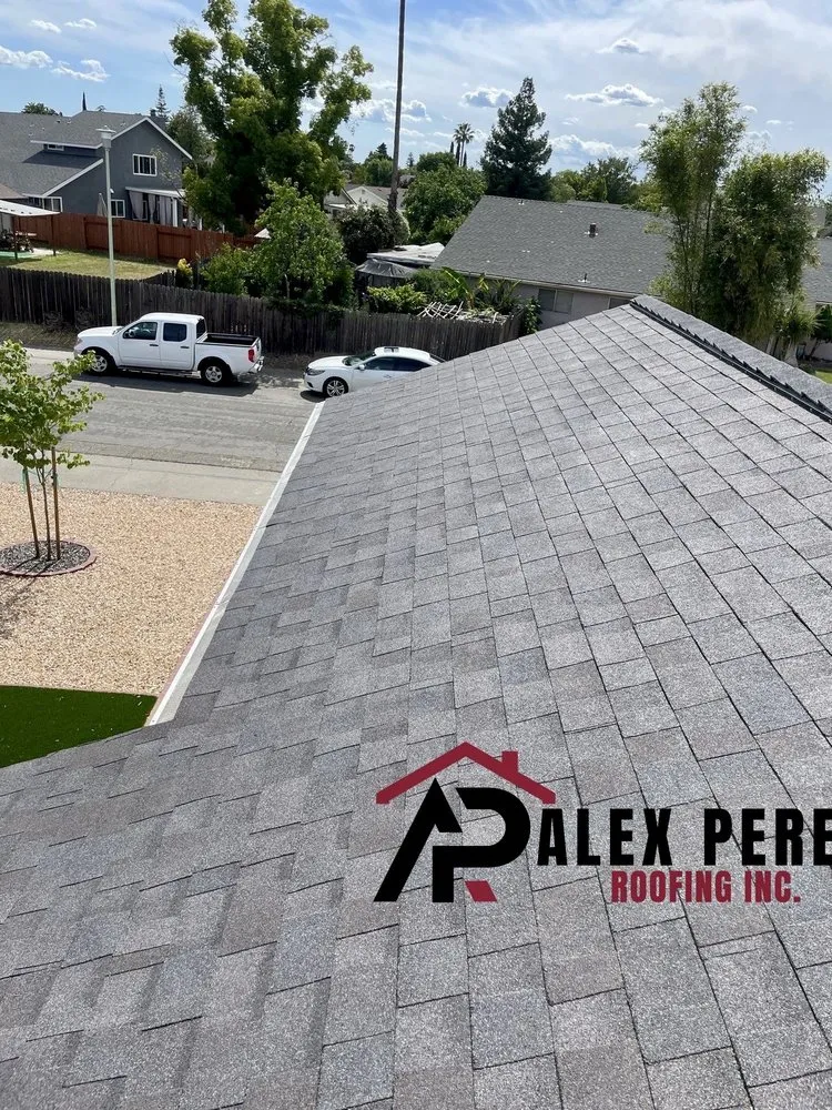 Slide of Alex Perez's Roofing