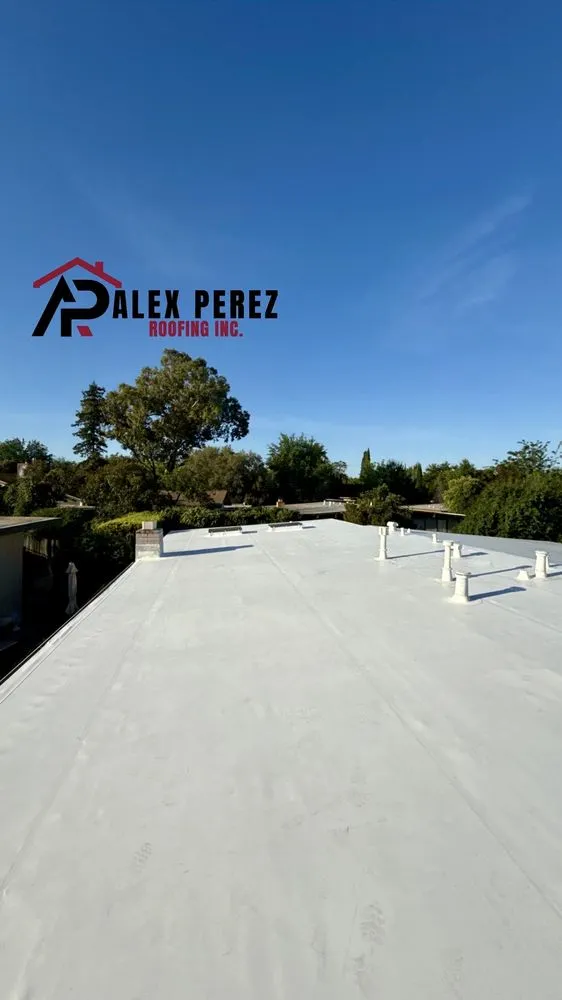Slide of Alex Perez's Roofing