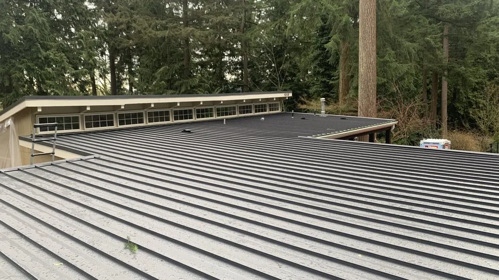 Slide of Alex Roofing Repair