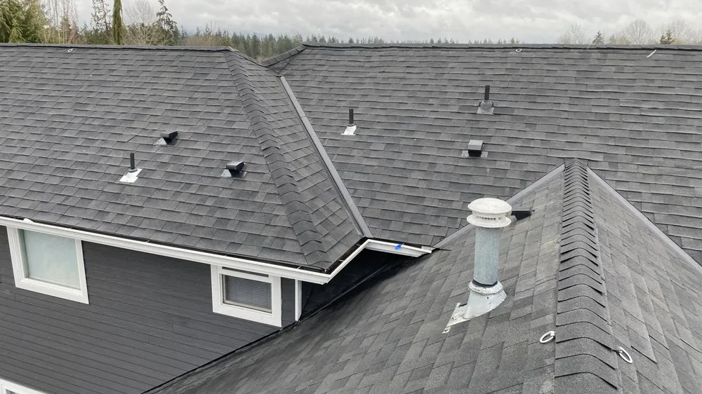 Slide of Alex Roofing Repair