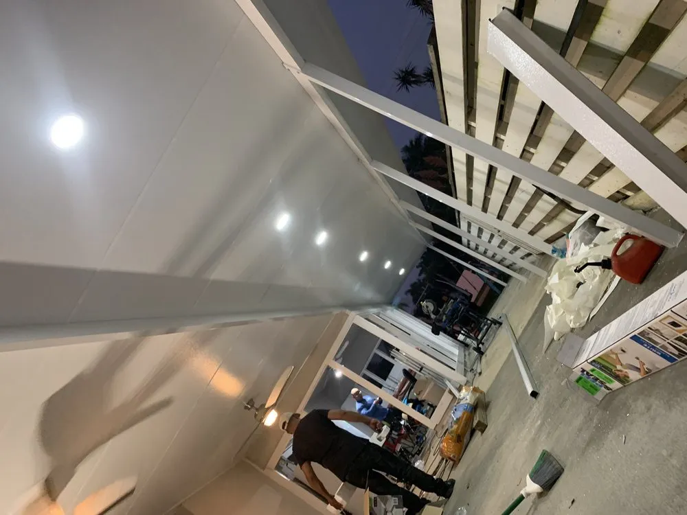 Slide of Alexander Screen Repair