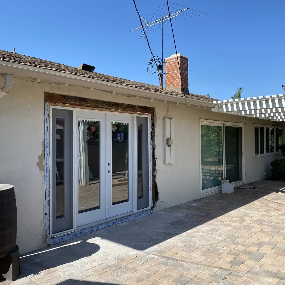 Slide of Alexander Windows