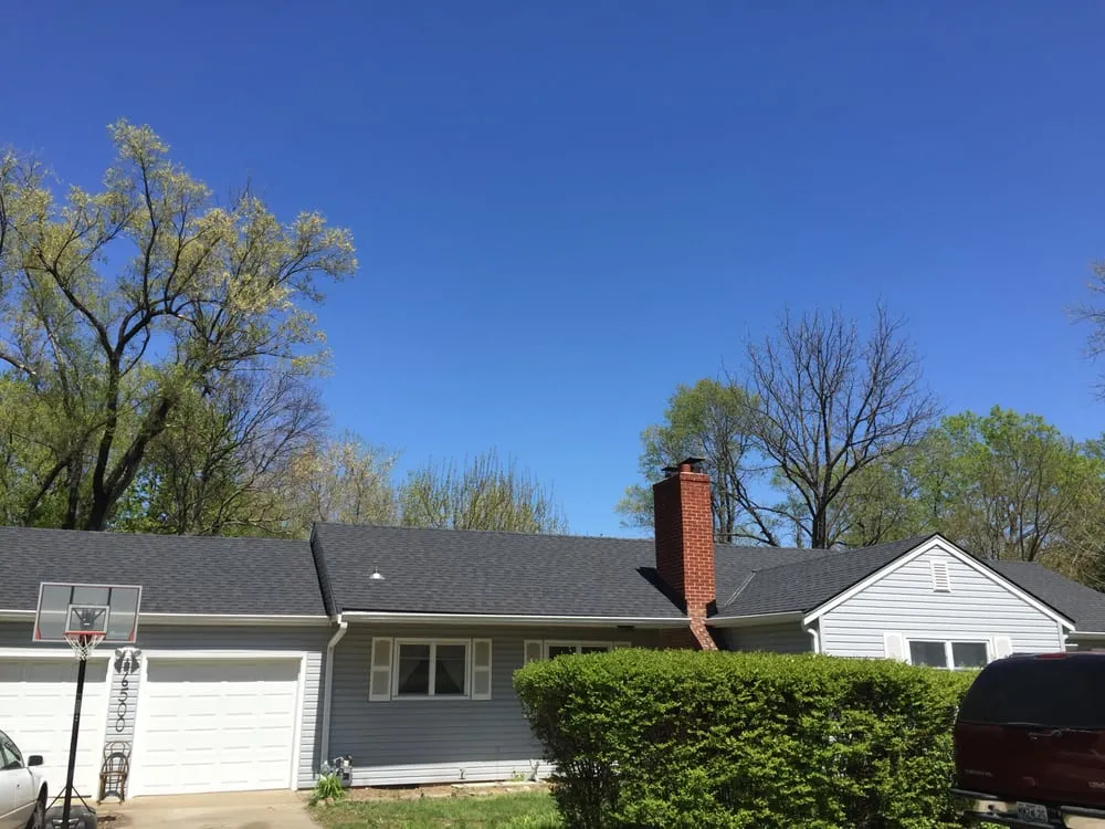 Top-rated roof leak repair with free inspection across Stilwell, KS - Alexanders Roofing