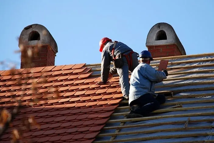 Expert roof replacement same-day service across Stilwell, KS - Alexanders Roofing