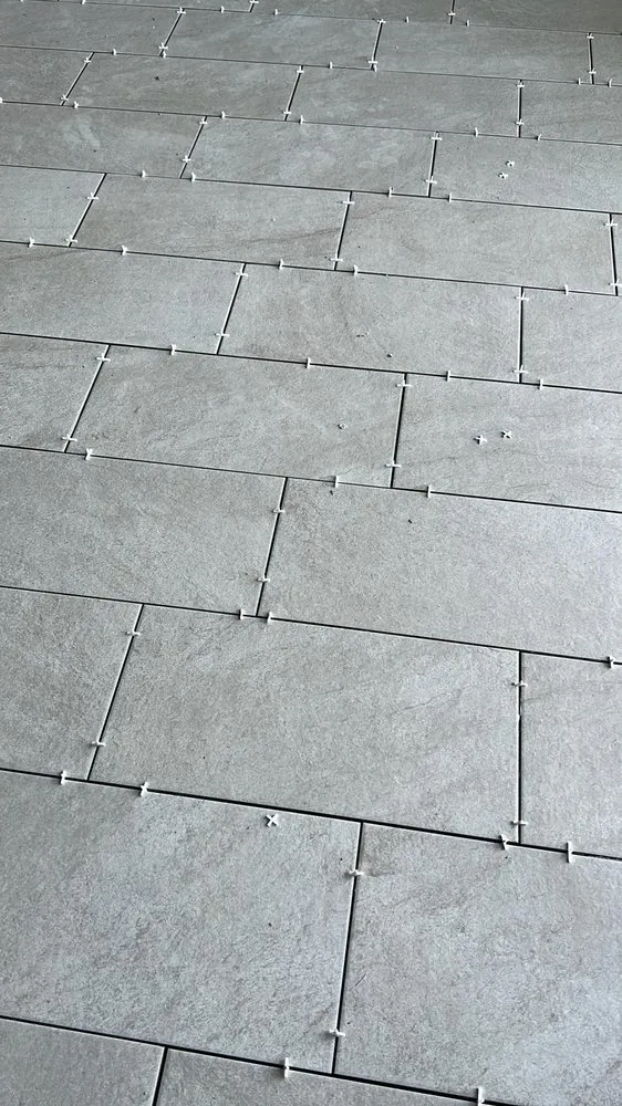 Slide of Alexi Handyman Services