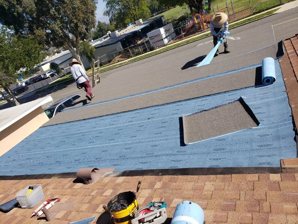 Slide of Alfa Roofing