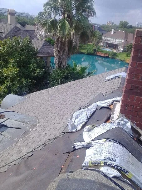 Slide of Alfaro Bros Roofing