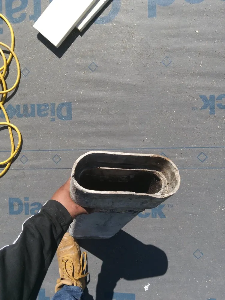 Slide of Alfredo Roofing