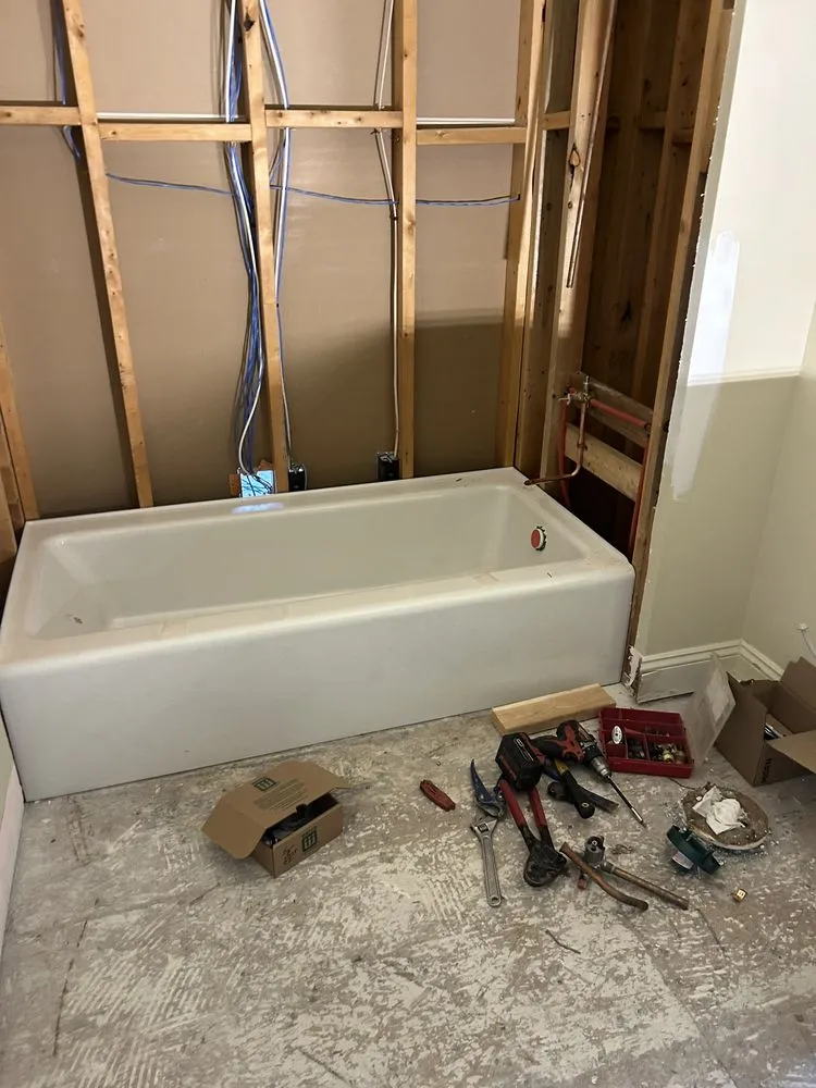 Slide of AliceCarl Construction