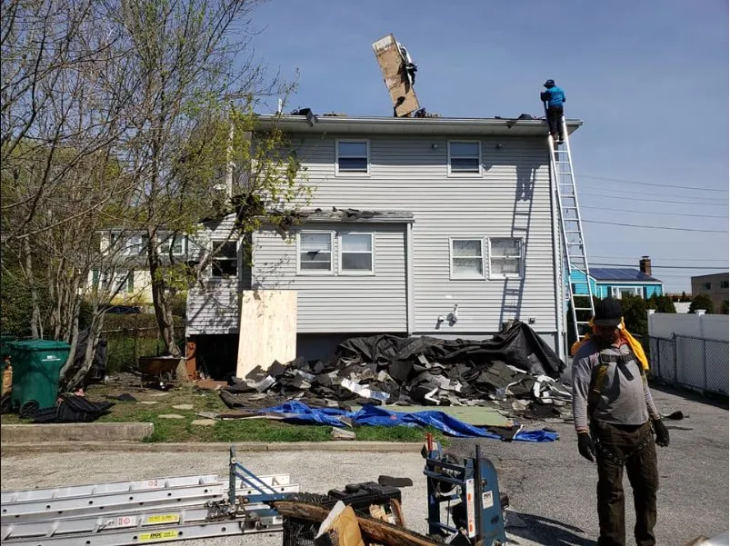 Slide of Aliot Construction