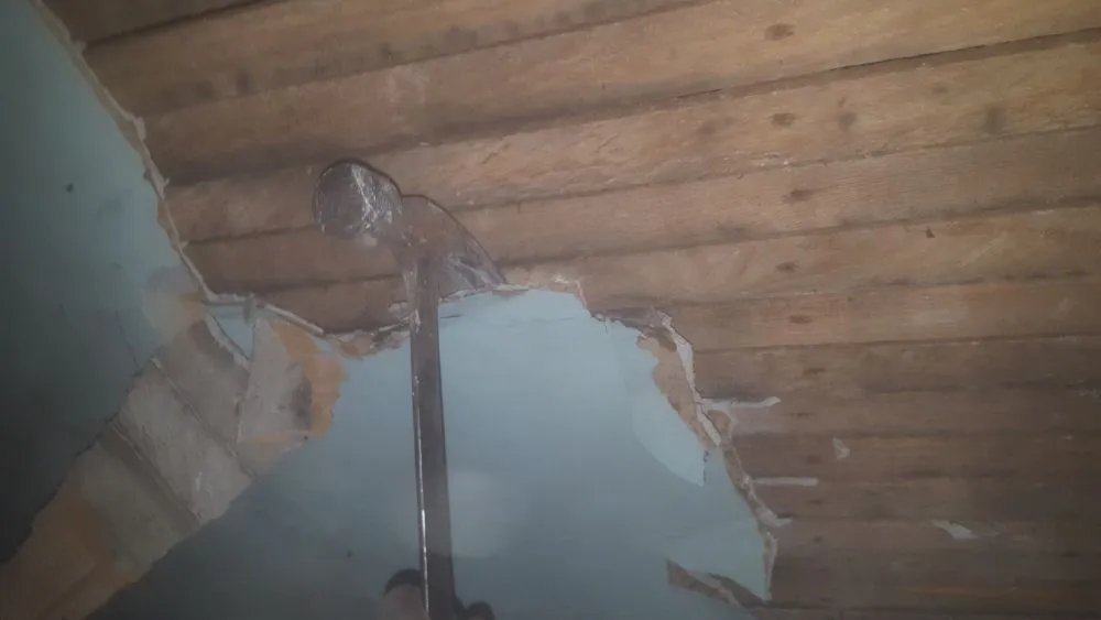 Slide of All American Maintenance