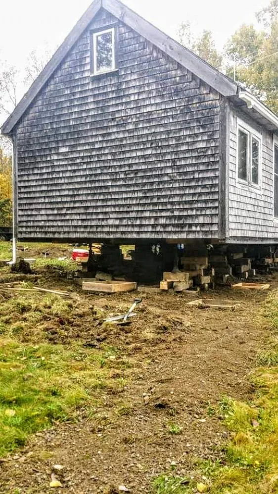 Slide of All In One Contracting