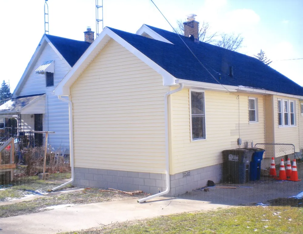 Slide of All Phase Building & Garages