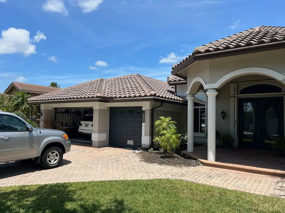 Slide of All Pro Builder & Roofing