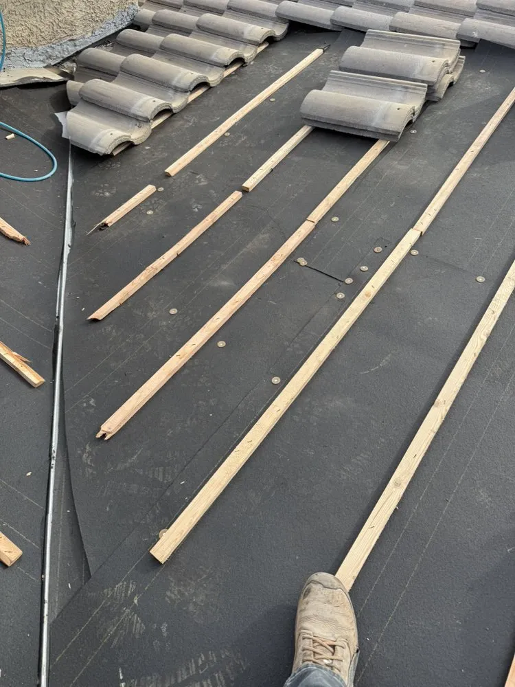 Slide of All Pro Maintenance Services