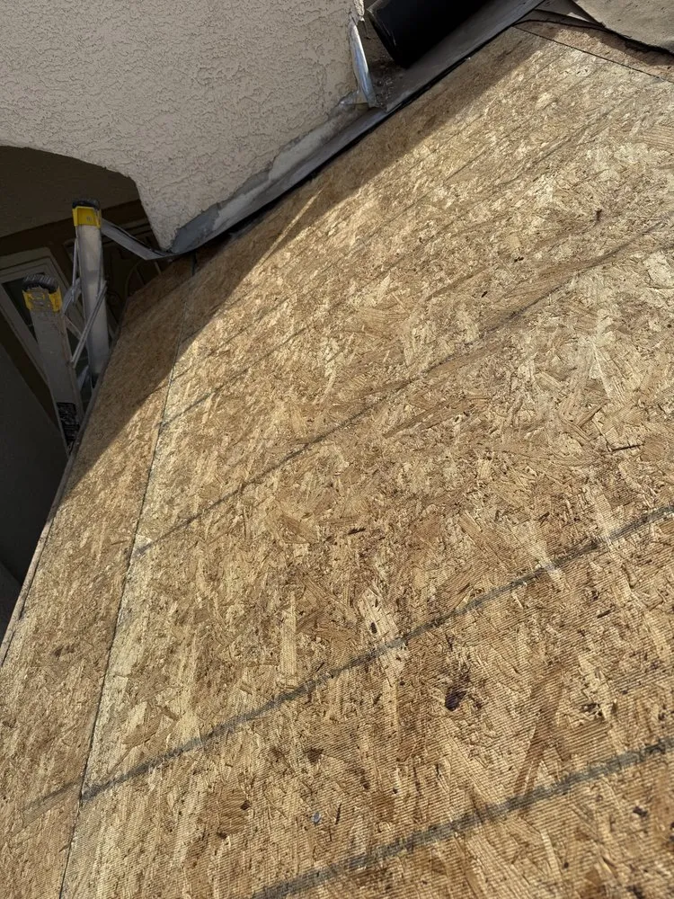 Slide of All Pro Maintenance Services