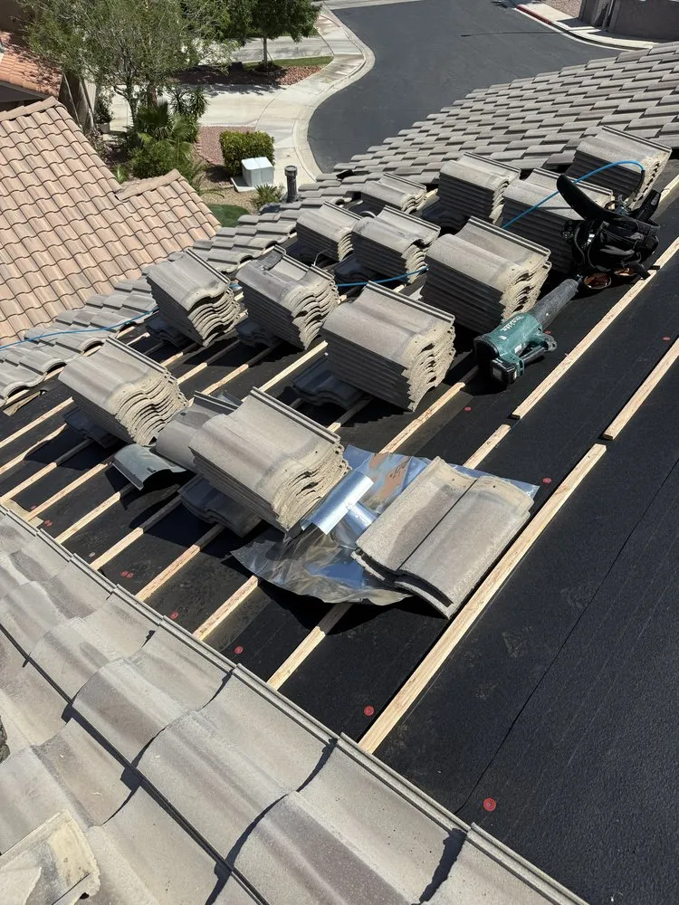 Slide of All Pro Maintenance Services