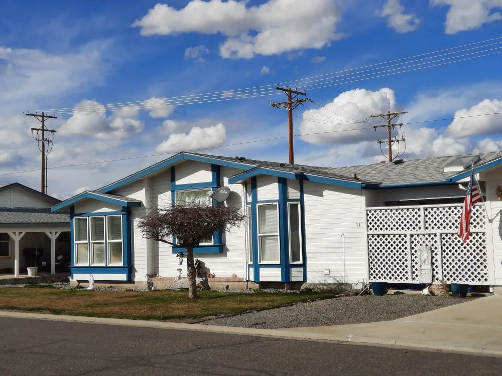 Slide of All Pro Roofing Technologies