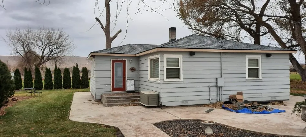 Slide of All Pro Roofing Technologies