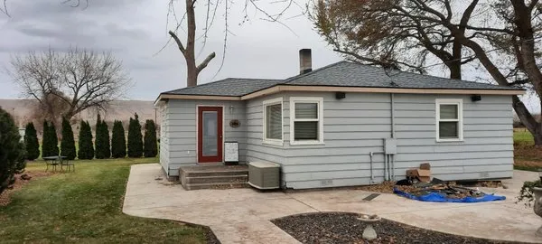 All Pro Roofing Technologies Logo