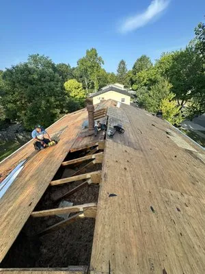 All Roofing Pros Logo