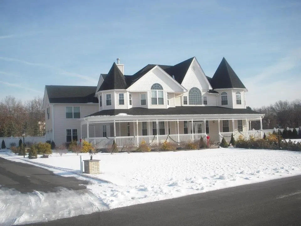 Slide of All Roofs R Us