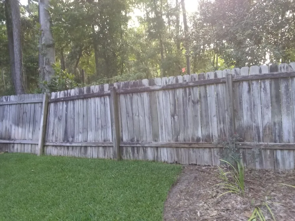 Slide of All seasons fence