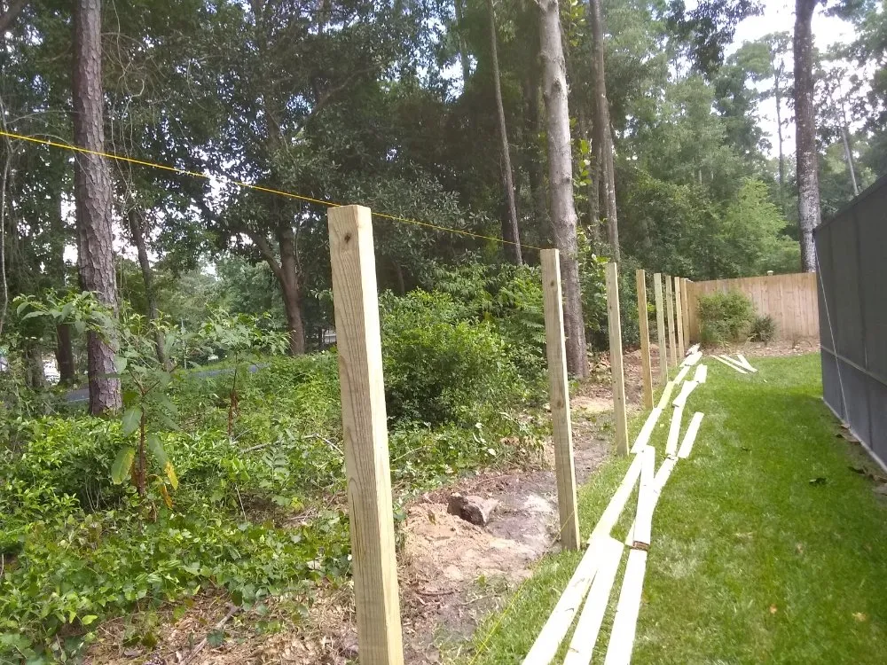 Slide of All seasons fence