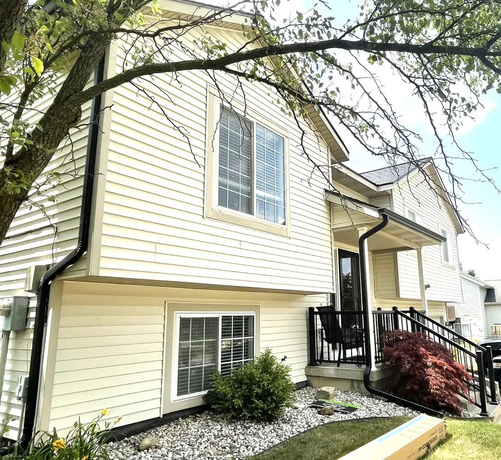 Slide of All Service & Remodel