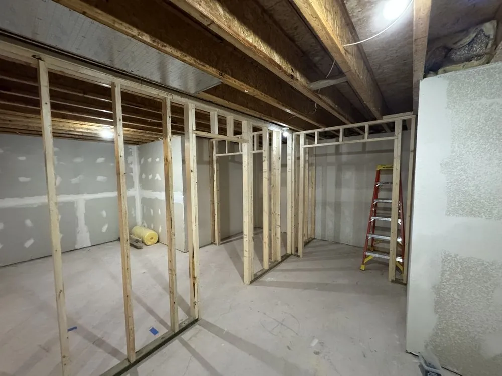 Licensed roof leak repair experts serving Hopkinton, IA - All-Star Home Improvement