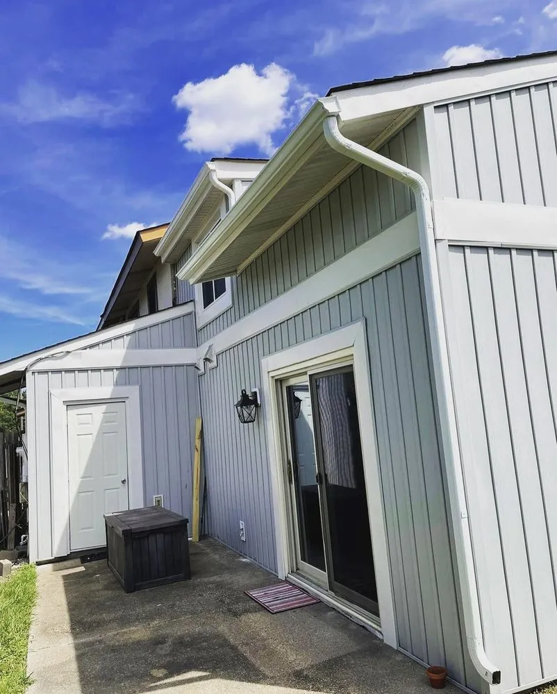 Slide of All-Star Repairs