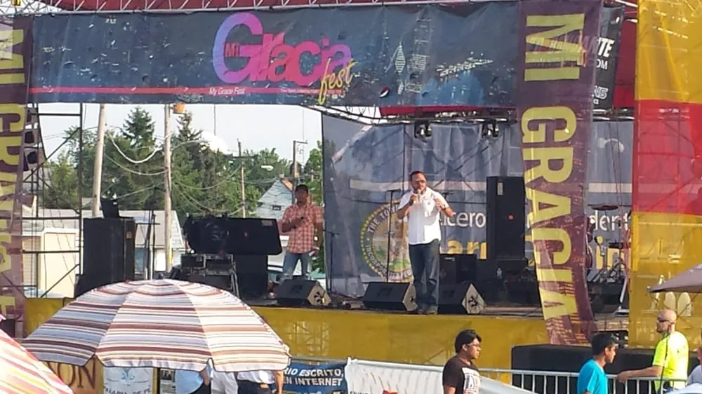 Slide of All Star Roofing Inc