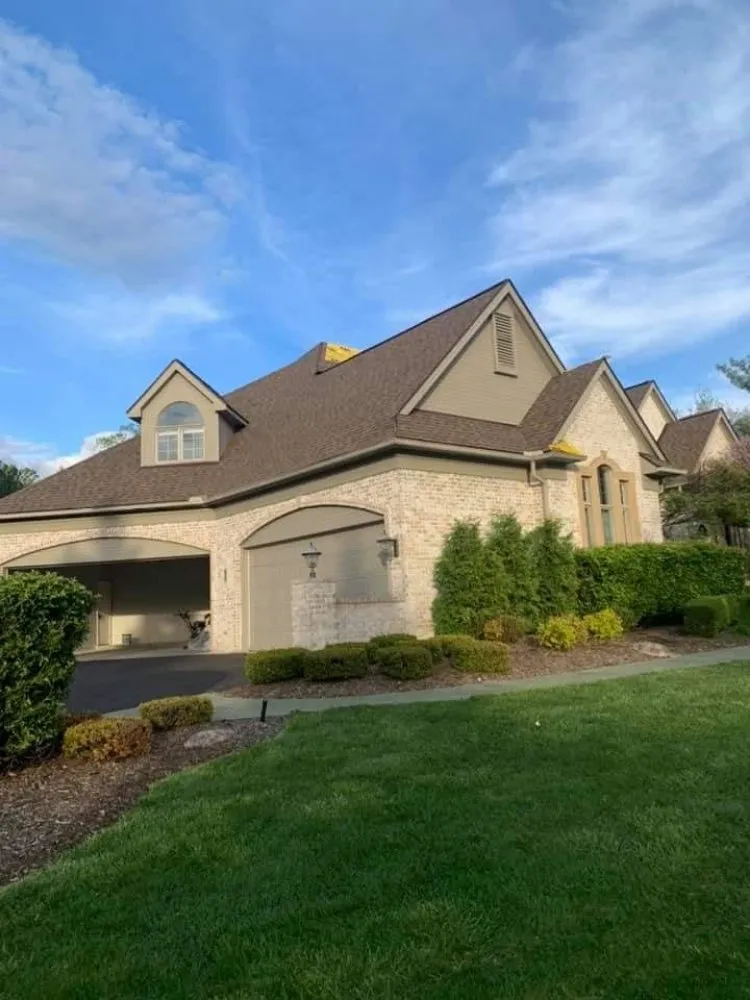 Slide of All That Roofing & More