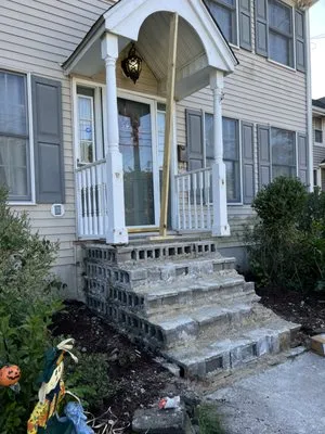 All Ultimate Pro Construction Logo