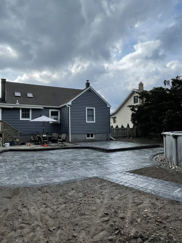 Slide of All United Construction